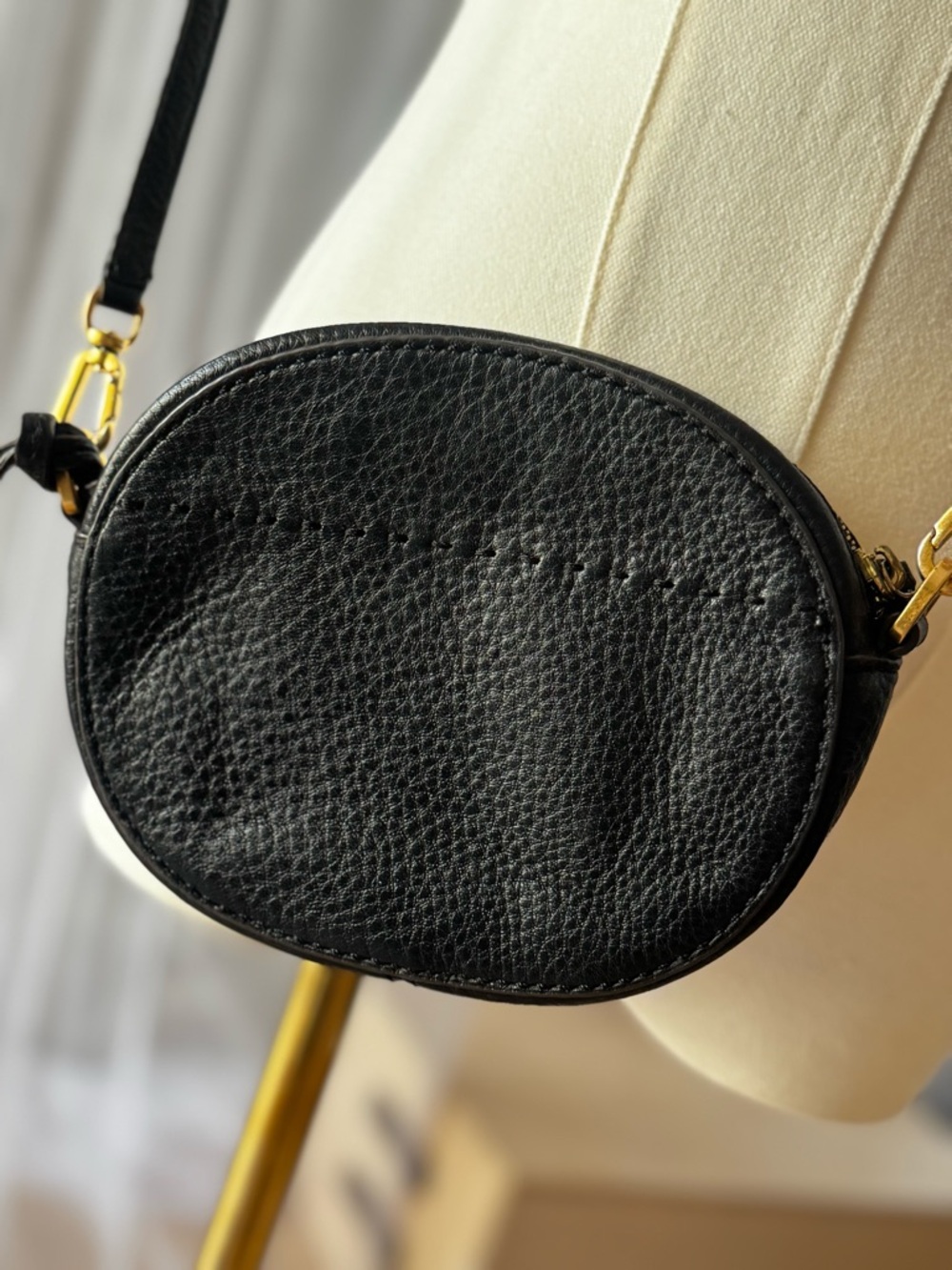 Tory Burch Black Pebbled Leather Mini Crossbody Coin Purse Tassel Bag - Picture 4 of 10
